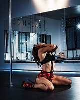 Девушка массажистка Надежда, салон Надежда фото №1